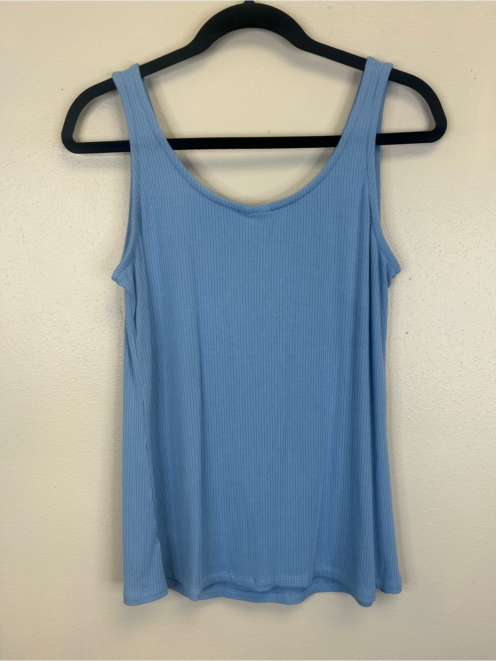 Torrid Sky Blue Ribbed Tank Top Size 2X NWT Fitted Vneck Hook Front Summer Sexy - Picture 7 of 10
